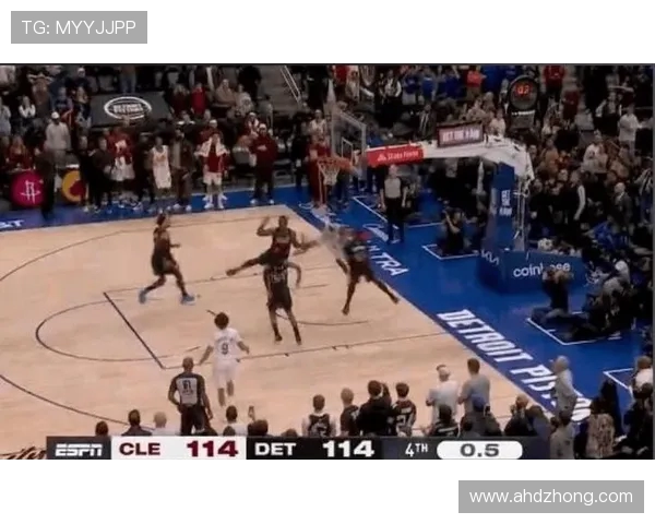 NBA季后赛争议判罚：关键瞬间回放与解析_20260521201026